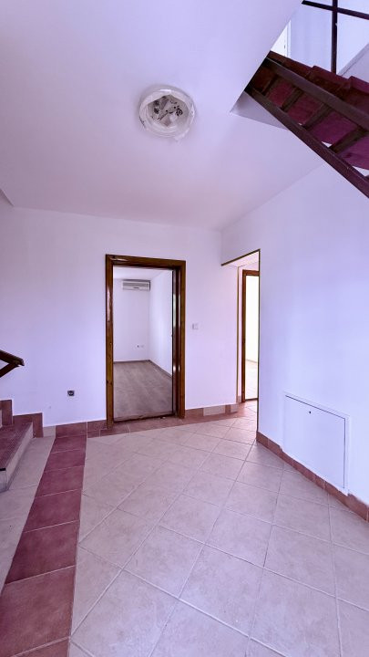 COMISION 0% Casa individuala cu 5 camere, Dumbravita - ESO 21, foxfort.ro