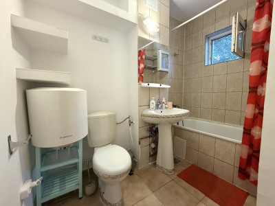 Apartament cu 3 camere de inchiriat, 78 mp, in zona Centrala imagine mica 4, foxfort.ro