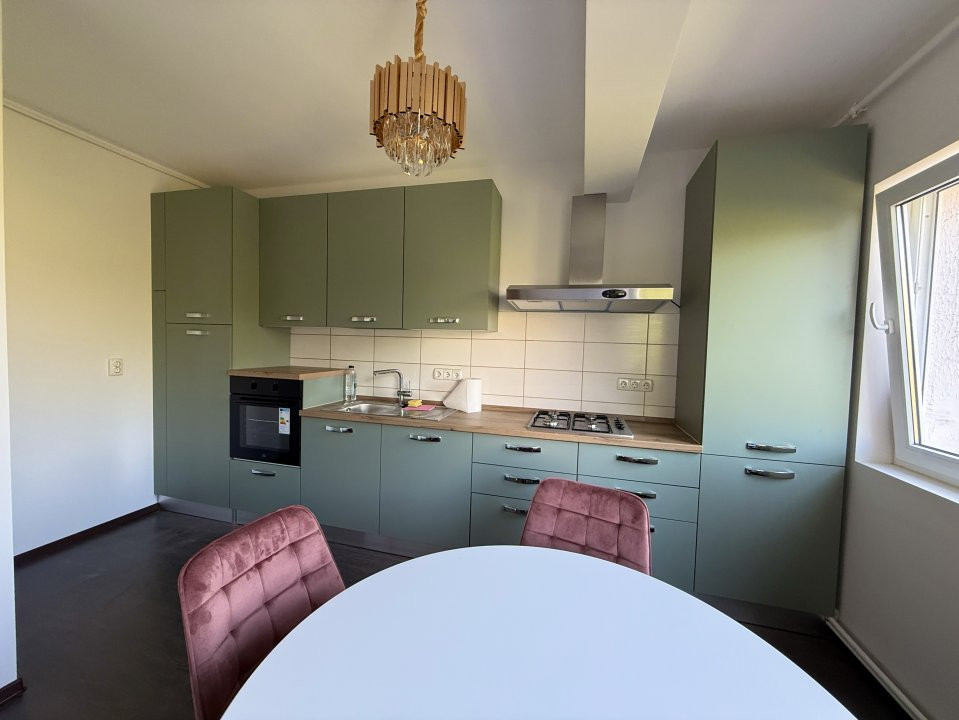 COMISION 0% Apartament cu 3 camere de vanzare in Dumbravita, zona Sud 8, foxfort.ro