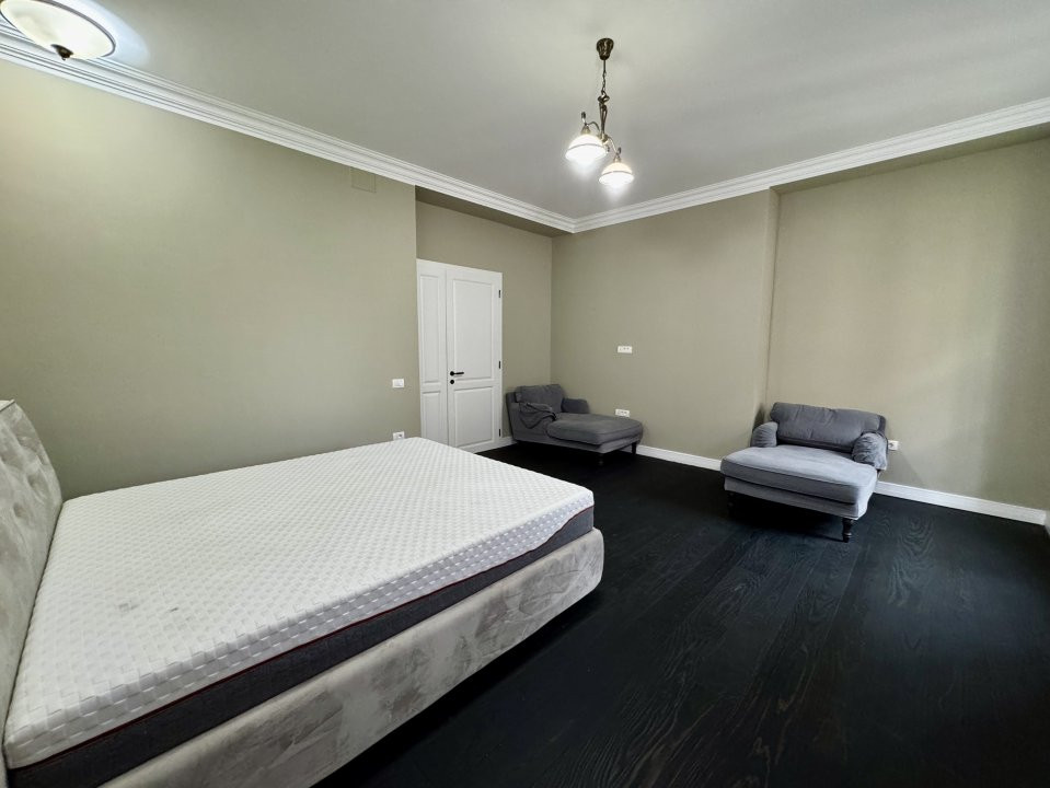 Apartament deosebit, 3 camere, zona Central – Bld. C.D. Loga 19, foxfort.ro