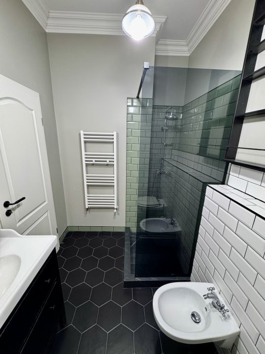 Apartament deosebit, 3 camere, zona Central – Bld. C.D. Loga 6, foxfort.ro