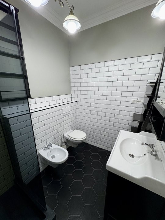 Apartament deosebit, 3 camere, zona Central – Bld. C.D. Loga 7, foxfort.ro