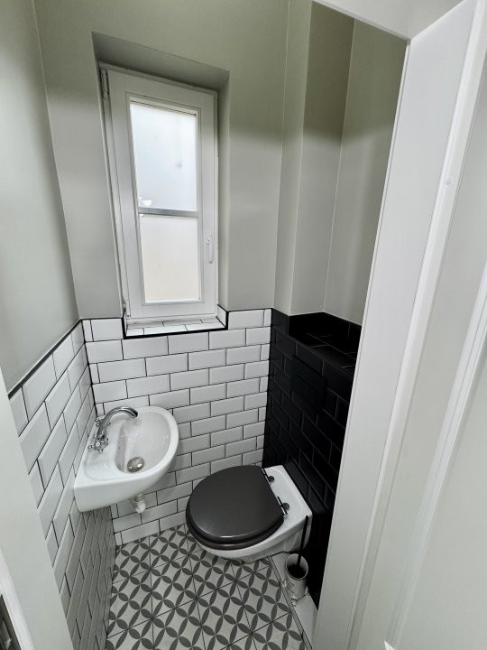 Apartament deosebit, 3 camere, zona Central – Bld. C.D. Loga 8, foxfort.ro