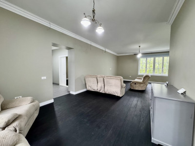 Apartament deosebit, 3 camere, zona Central – Bld. C.D. Loga imagine mica 11, foxfort.ro