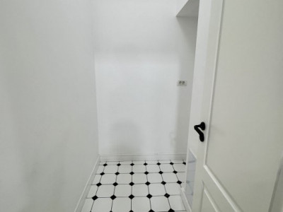 Apartament deosebit, 3 camere, zona Central – Bld. C.D. Loga imagine mica 12, foxfort.ro