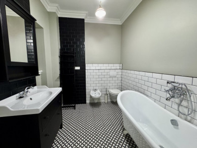 Apartament deosebit, 3 camere, zona Central – Bld. C.D. Loga imagine mica 20, foxfort.ro