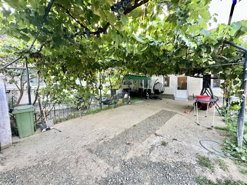 Direct proprietar Casa individuala de 123 mp utili cu pozitie centrala Urseni 18, foxfort.ro