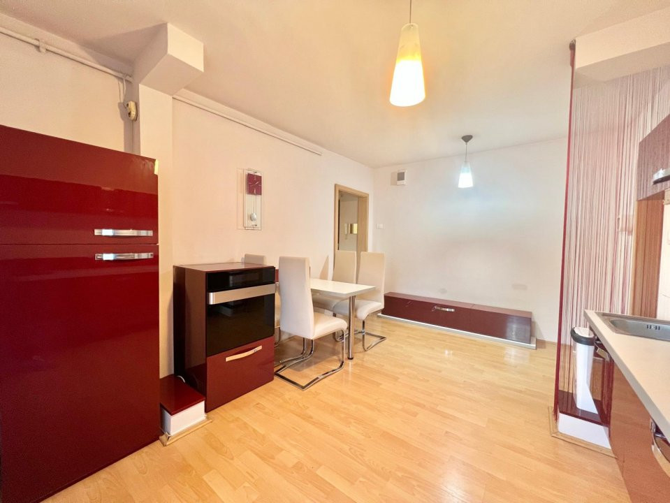 Apartament cu 3 camere, etaj 2 de vanzare, zona Complex Studentesc 11, foxfort.ro