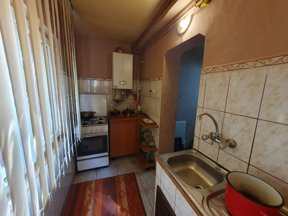 COMISION 0% Apartament cu o camera la parter, zona Steaua 8, foxfort.ro