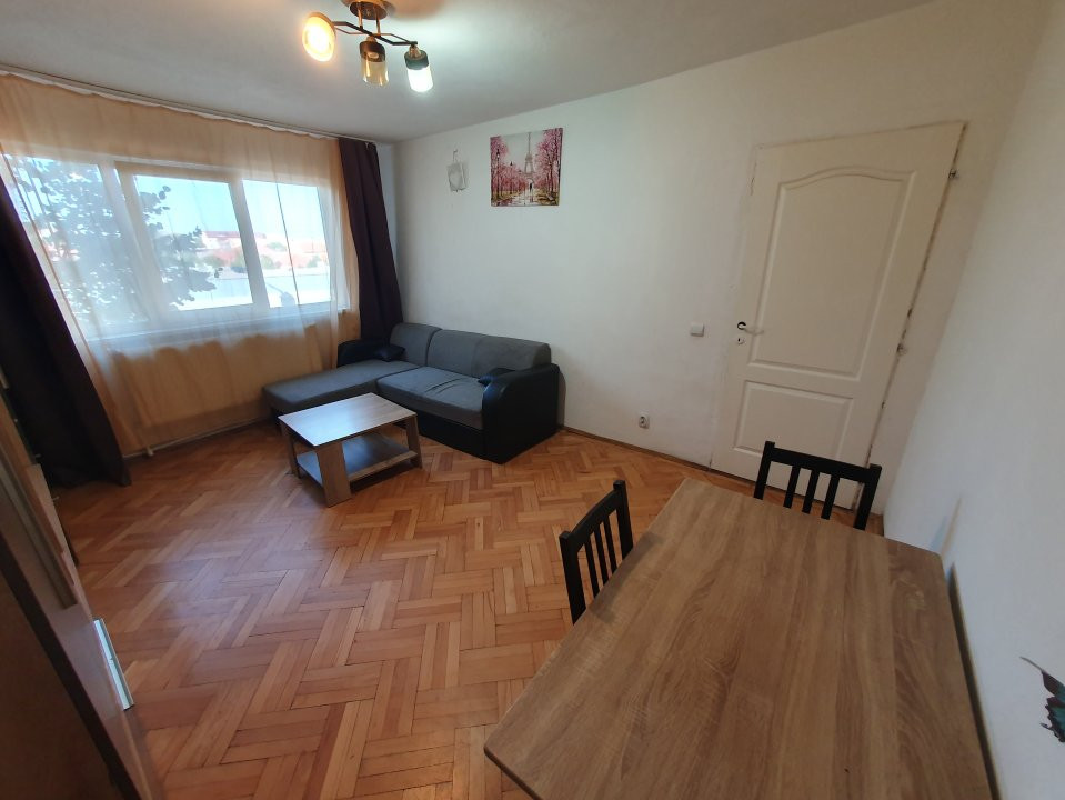 COMISION 0% Apartament cu 4 camere de inchiriat - zona Sagului 2, foxfort.ro