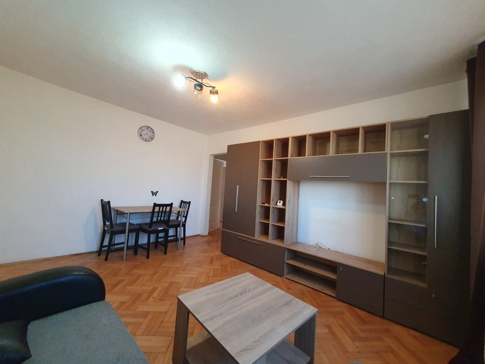 COMISION 0% Apartament cu 4 camere de inchiriat - zona Sagului 4, foxfort.ro