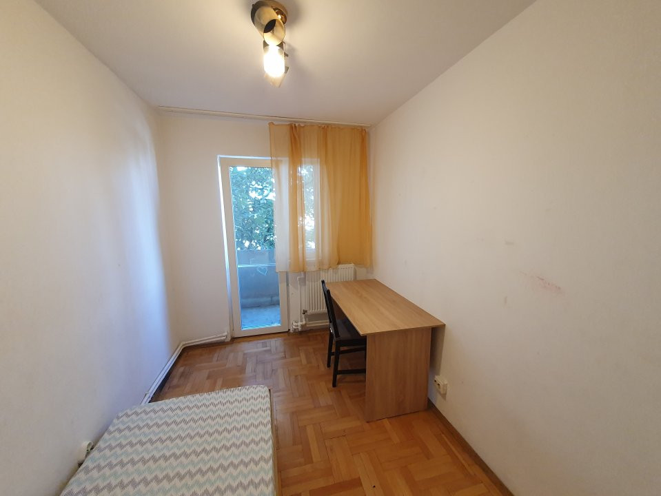COMISION 0% Apartament cu 4 camere de inchiriat - zona Sagului 12, foxfort.ro
