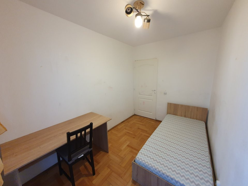 COMISION 0% Apartament cu 4 camere de inchiriat - zona Sagului 13, foxfort.ro