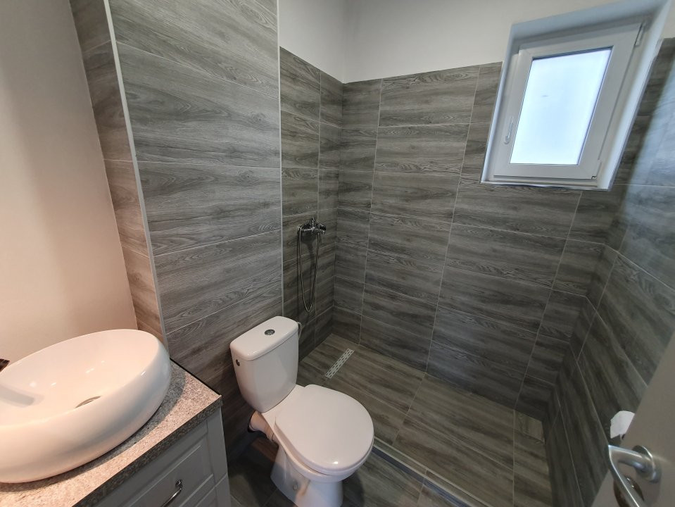 COMISION 0% Spatiu de birou 135 mp utili cu 5 incaperi - zona Steaua 7, foxfort.ro