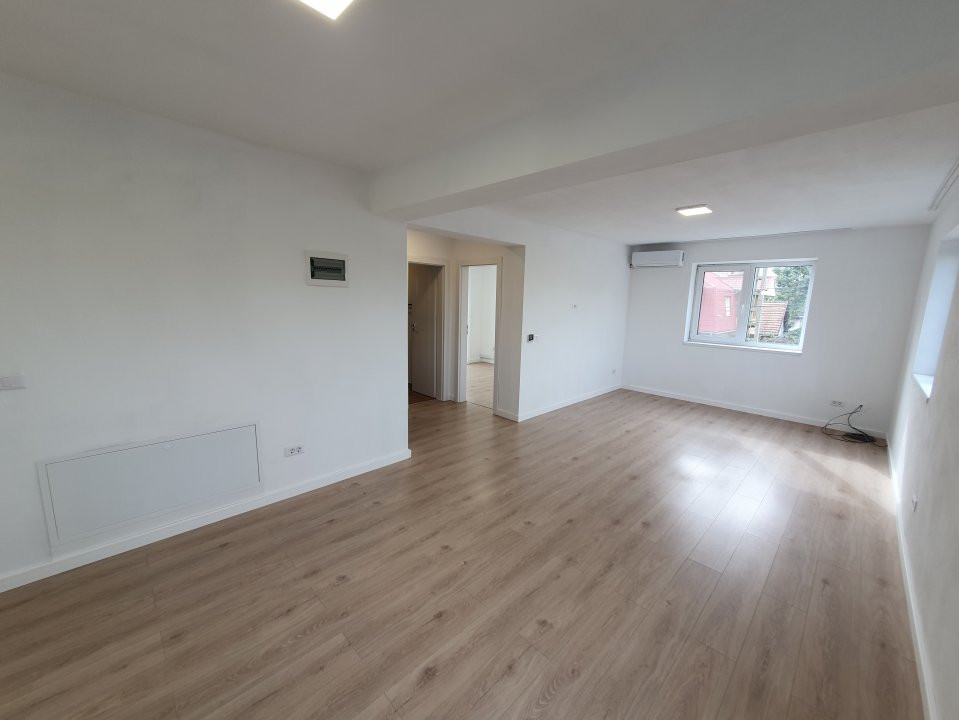 COMISION 0% Spatiu de birou 135 mp utili cu 5 incaperi - zona Steaua 23, foxfort.ro