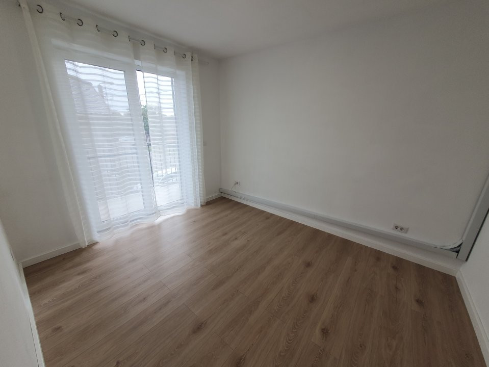 COMISION 0% Spatiu de birou 135 mp utili cu 5 incaperi - zona Steaua 26, foxfort.ro