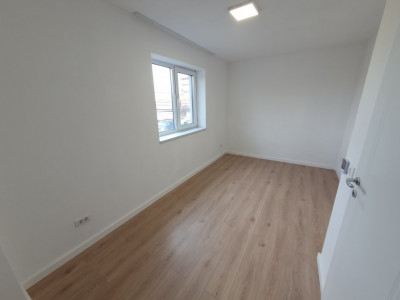 COMISION 0% Spatiu de birou 135 mp utili cu 5 incaperi - zona Steaua imagine mica 31, foxfort.ro