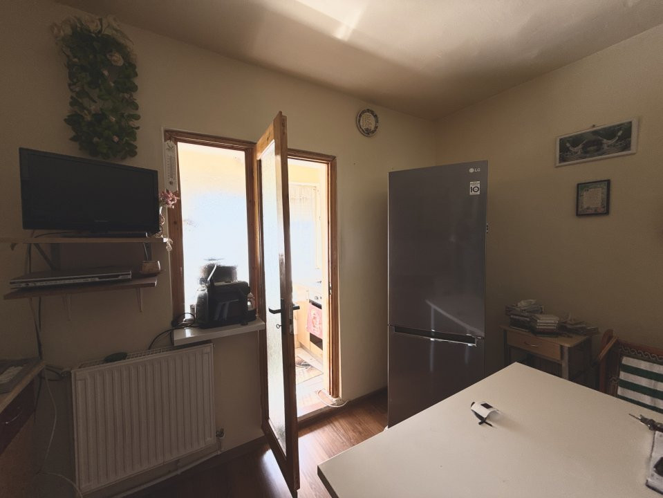 Apartament cu 2 camere de vanzare in Timisoara, zona Aradului 10, foxfort.ro
