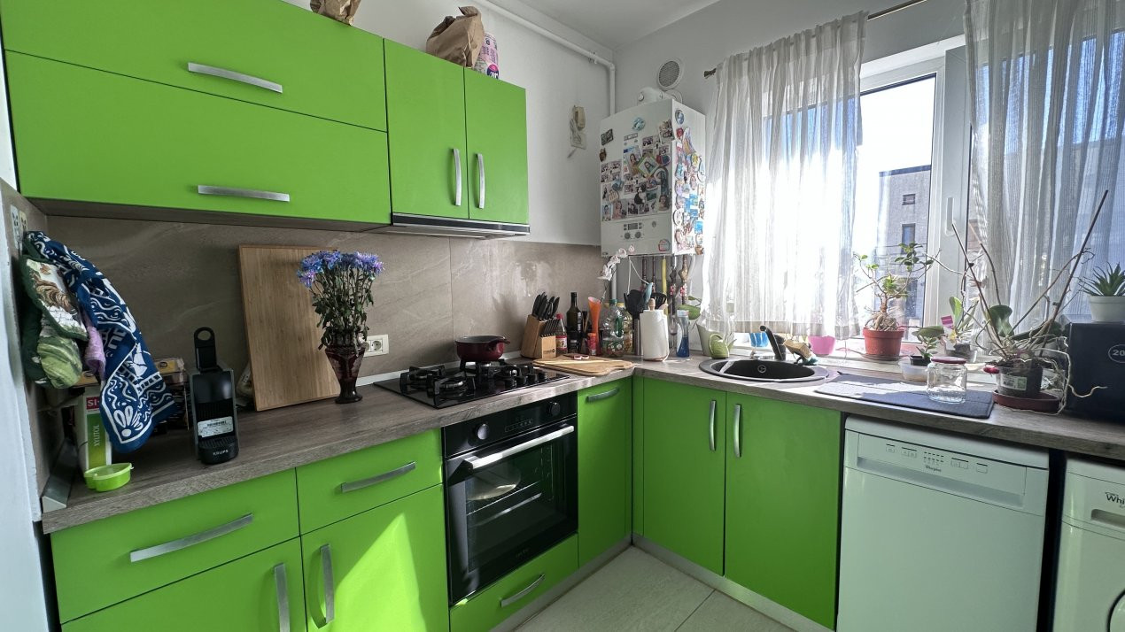 COMISION 0% Apartament cu 3 camere, etaj 1, 2 locuri de parcare, zona Buziasului 15, foxfort.ro
