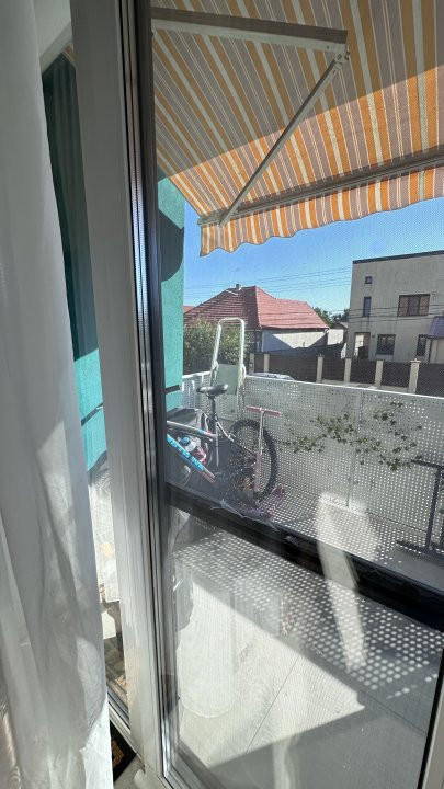 COMISION 0% Apartament cu 3 camere, etaj 1, 2 locuri de parcare, zona Buziasului 27, foxfort.ro