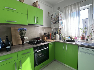 COMISION 0% Apartament cu 3 camere, etaj 1, 2 locuri de parcare, zona Buziasului imagine mica 15, foxfort.ro