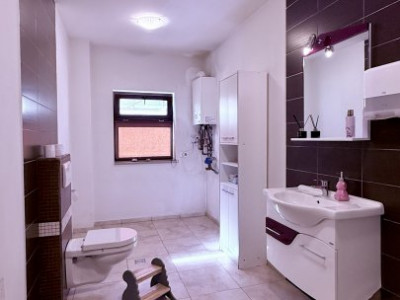 Casa individuala de inchiriat pretabila spatiu de birou - zona Cetatii imagine mica 11, foxfort.ro
