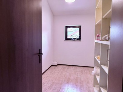 Casa individuala de inchiriat pretabila spatiu de birou - zona Cetatii imagine mica 12, foxfort.ro