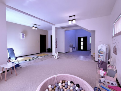 Casa individuala de inchiriat pretabila spatiu de birou - zona Cetatii