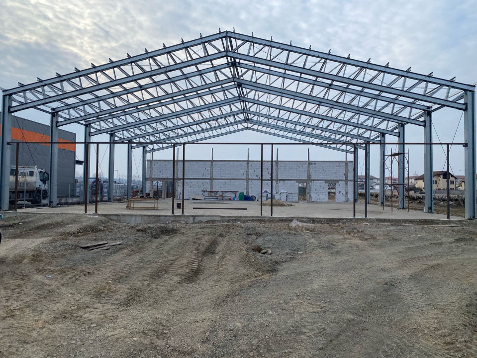 Hala spatiu comercial / industrial / servicii - Motru 1, foxfort.ro