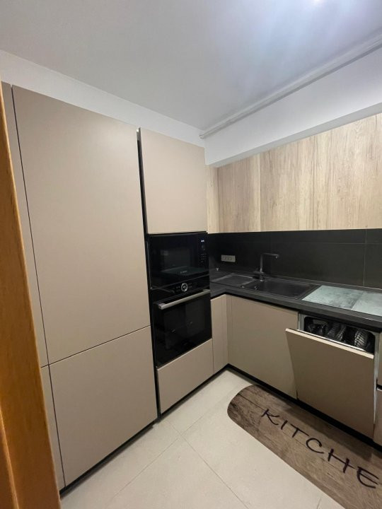 COMISION 0% Apartament de inchiriat cu 3 camere - Zona Braytim 12, foxfort.ro