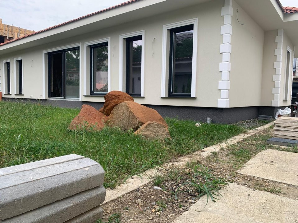 COMISION 0% Casa individuala cu 4 camere la rosu - Zona Girocului 7, foxfort.ro