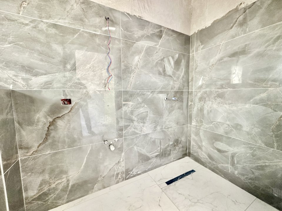 Duplex 4 camere, toate utilitatile, drum pavat 24, foxfort.ro