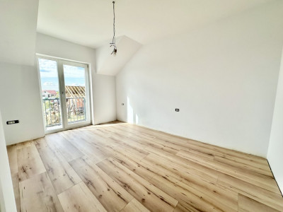 Duplex 4 camere, toate utilitatile, drum pavat imagine mica 12, foxfort.ro