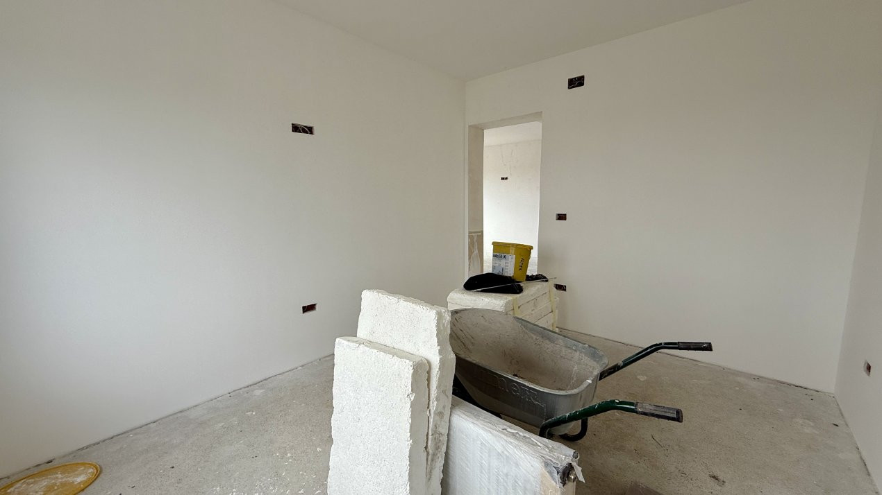 Duplex cu 6 camere, parter - 72 mp, zona Sacalaz 8, foxfort.ro