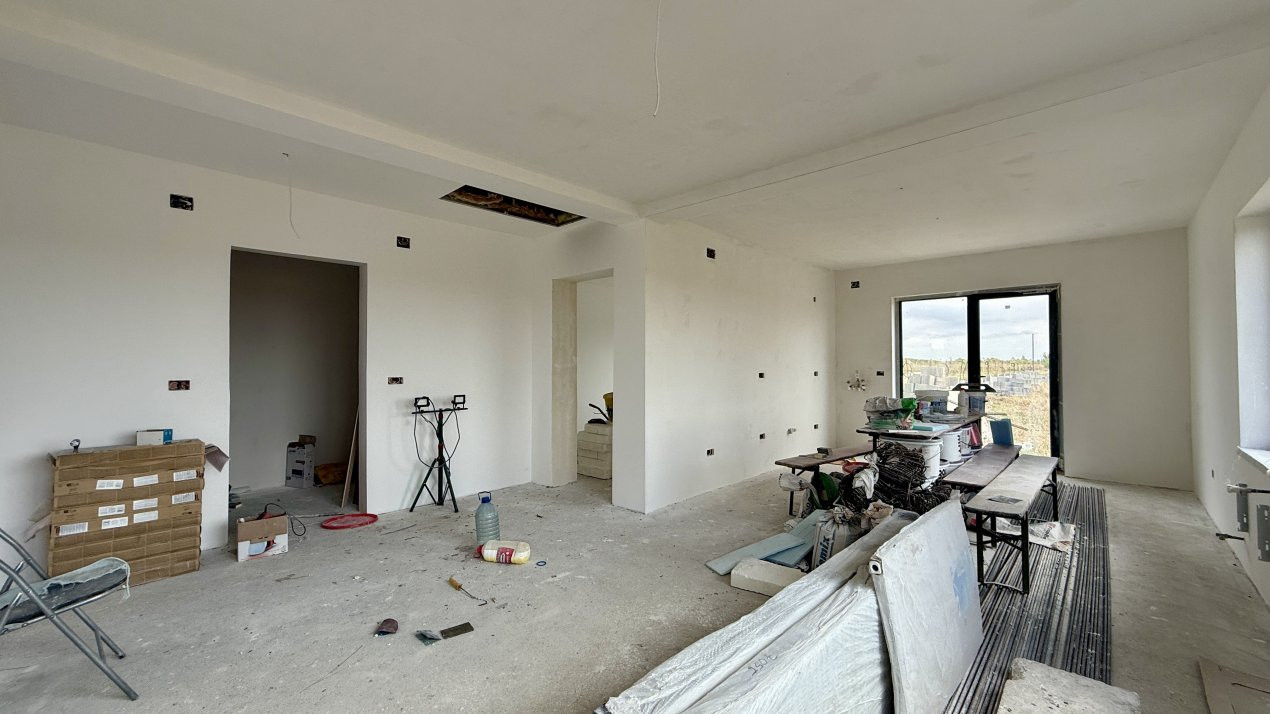 Duplex întreg, cu 6 camere, parter - 144 mp, zona Sacalaz 12, foxfort.ro