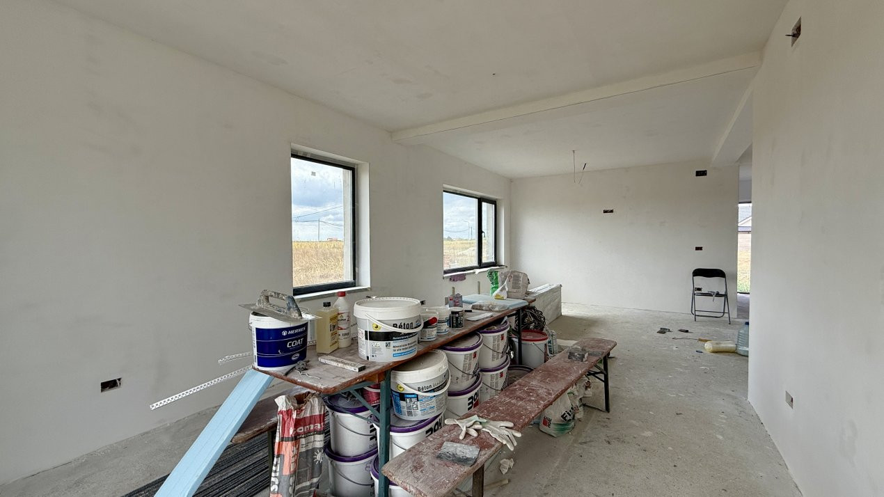 Duplex întreg, cu 6 camere, parter - 144 mp, zona Sacalaz 13, foxfort.ro