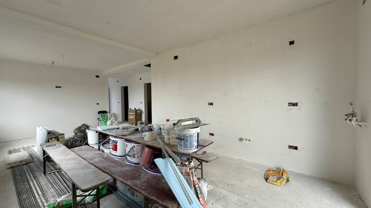 Duplex întreg, cu 6 camere, parter - 144 mp, zona Sacalaz 14, foxfort.ro