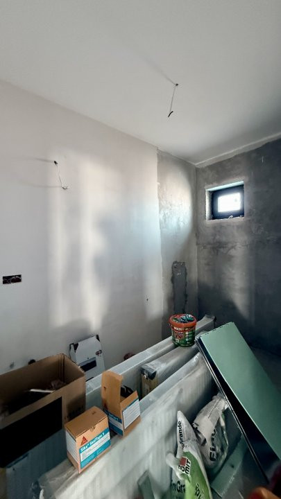 Duplex întreg, cu 6 camere, parter - 144 mp, zona Sacalaz 20, foxfort.ro