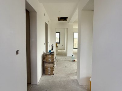 Duplex cu 6 camere, parter - 72 mp, zona Sacalaz imagine mica 14, foxfort.ro