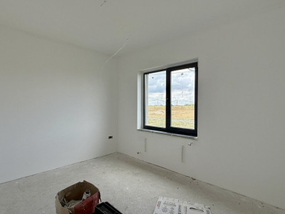 Duplex întreg, cu 6 camere, parter - 144 mp, zona Sacalaz imagine mica 18, foxfort.ro