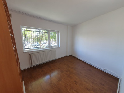 COMISION 0% Apartament de inchiriat cu 4 camere, parter - zona Olimpia Stadion imagine mica 19, foxfort.ro