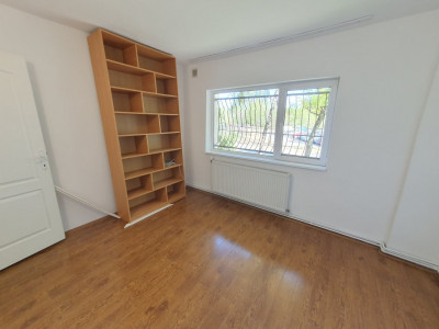 COMISION 0% Apartament de inchiriat cu 4 camere, parter - zona Olimpia Stadion imagine mica 20, foxfort.ro