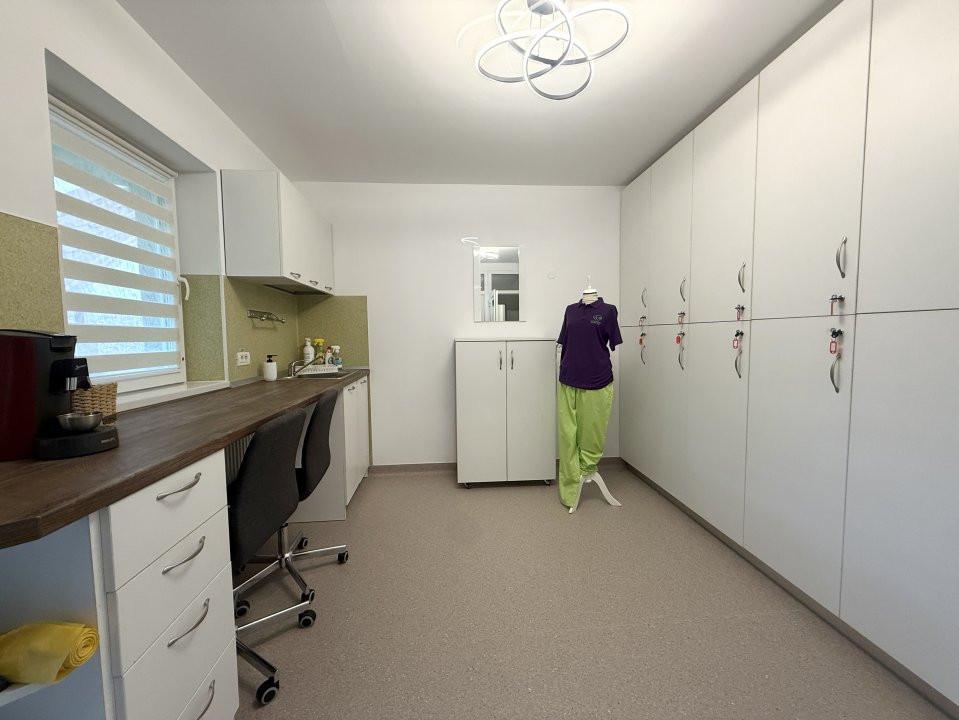 COMISION 0% 2 Cladiri medicale, una amenajata deja, teren 440 mp, Mosnita Noua 7, foxfort.ro