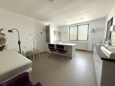 COMISION 0% 2 Cladiri medicale, una amenajata deja, teren 440 mp, Mosnita Noua imagine mica 11, foxfort.ro