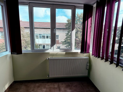 COMISION 0% Apartament cu 2 camere + boxa, zona Olimpia - Stadion imagine mica 10, foxfort.ro
