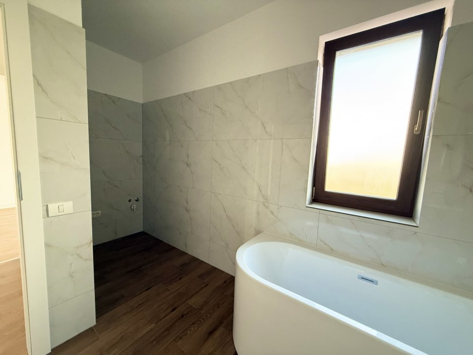 Duplex cu 5 camere de vanzare in localitatea Dumbravita 24, foxfort.ro