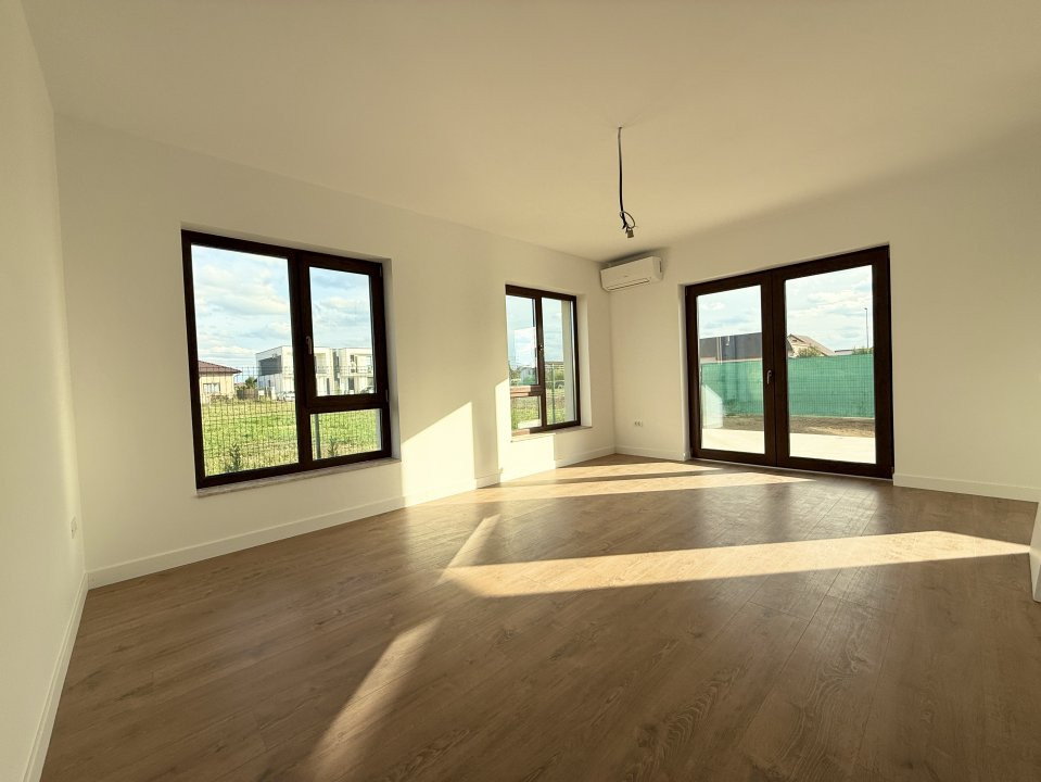 Duplex cu 5 camere de vanzare in localitatea Dumbravita 1, foxfort.ro