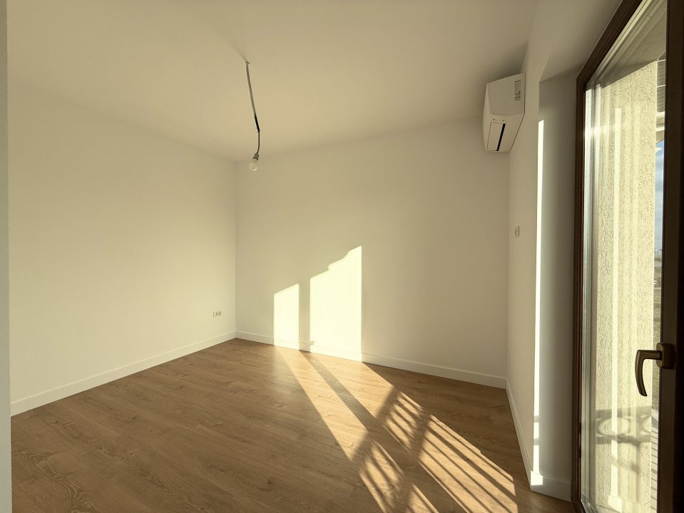 Duplex cu 5 camere de vanzare in localitatea Dumbravita 28, foxfort.ro