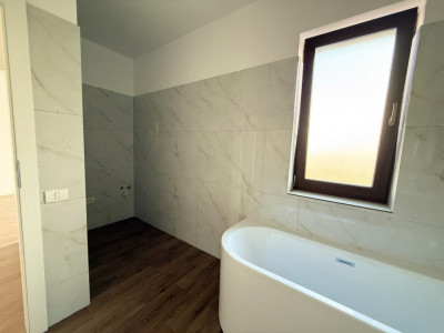 Duplex cu 5 camere de vanzare in localitatea Dumbravita imagine mica 24, foxfort.ro