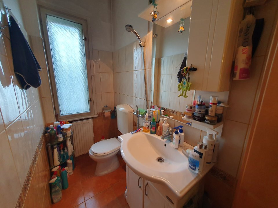 COMISION 0% Casa cu 6 camere 240 mp utili - zona Brancoveanu 16, foxfort.ro